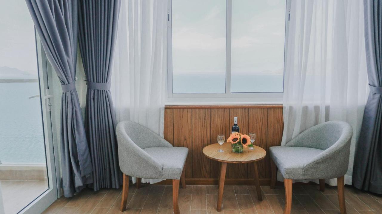 Glory Nha Trang Hotel Екстер'єр фото