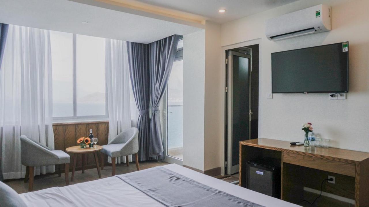Glory Nha Trang Hotel Екстер'єр фото