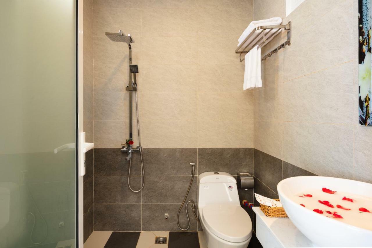 Glory Nha Trang Hotel Екстер'єр фото
