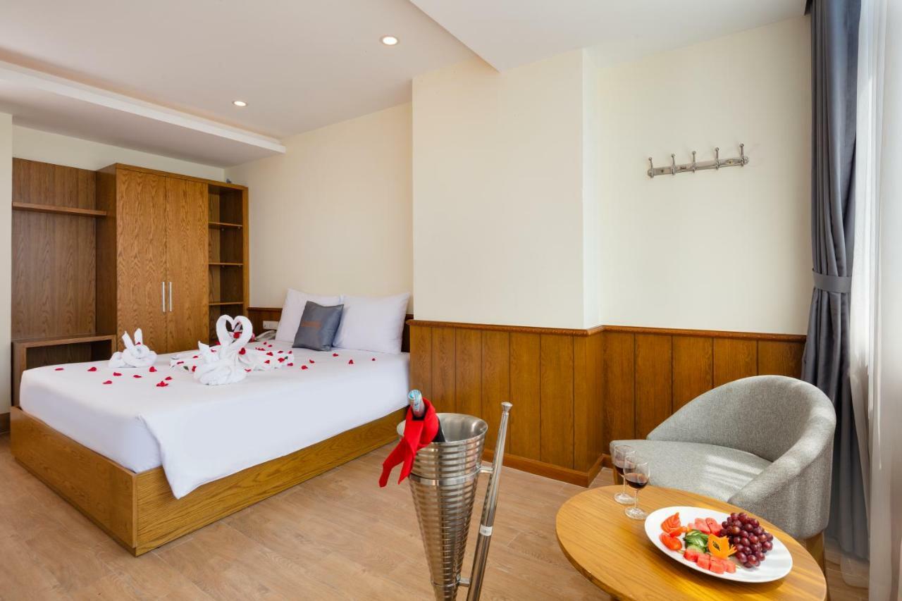 Glory Nha Trang Hotel Екстер'єр фото