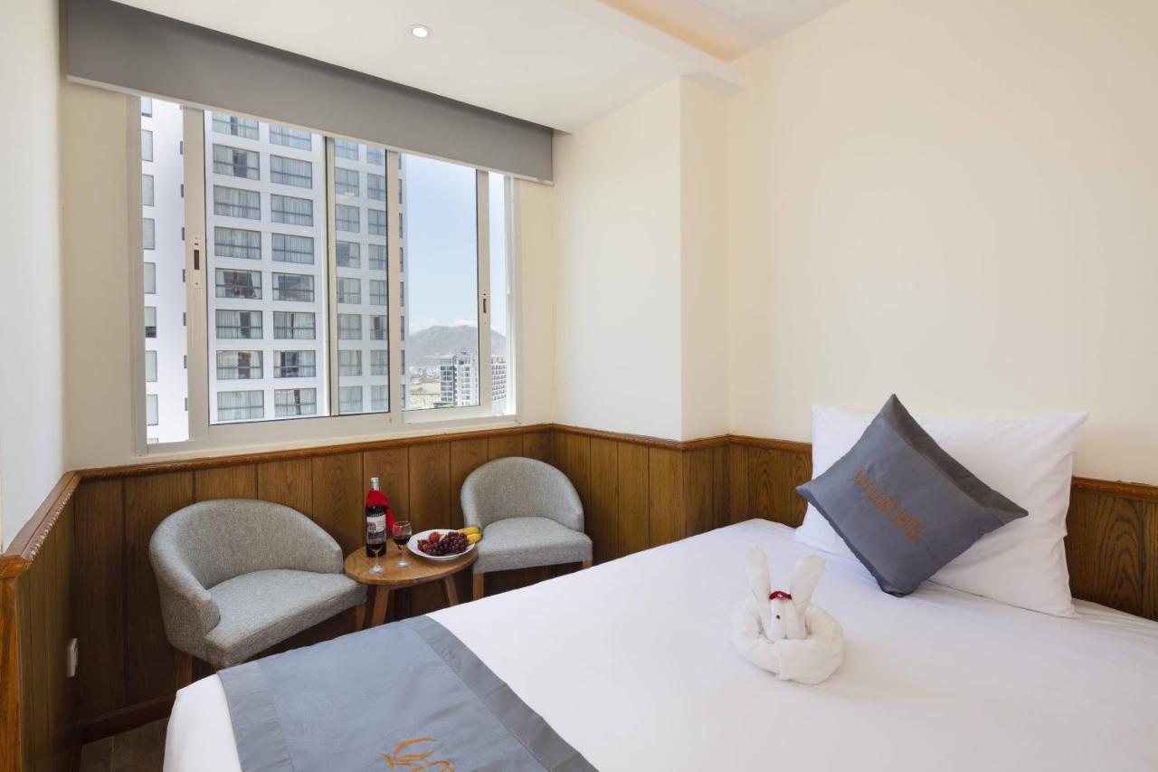 Glory Nha Trang Hotel Екстер'єр фото